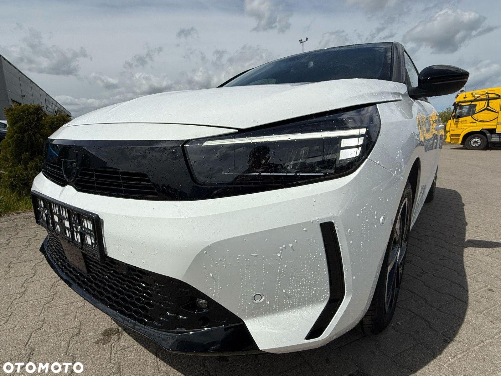 Opel Corsa - 2
