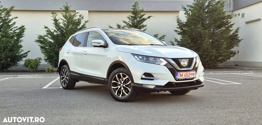 Nissan Qashqai 1.6 DIG-T TEKNA - 2