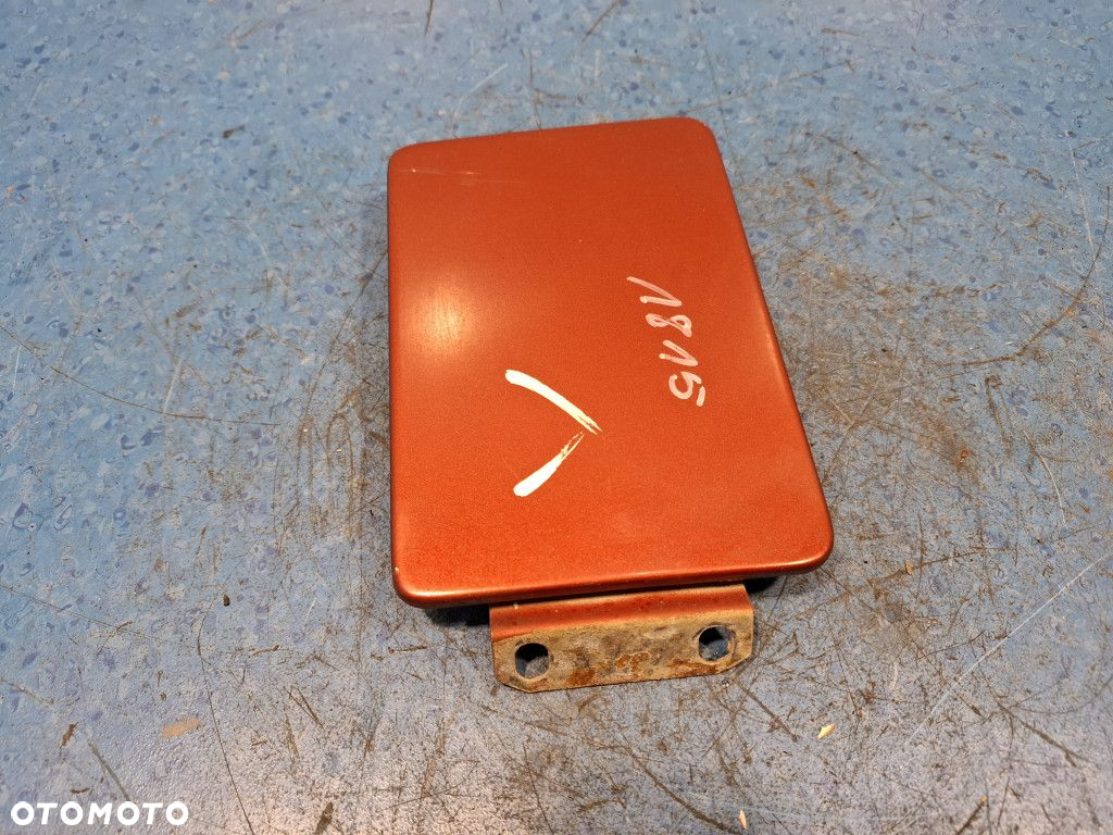 FSO POLONEZ   ATU KLAPKA WLEWU PALIWA 74E - 2