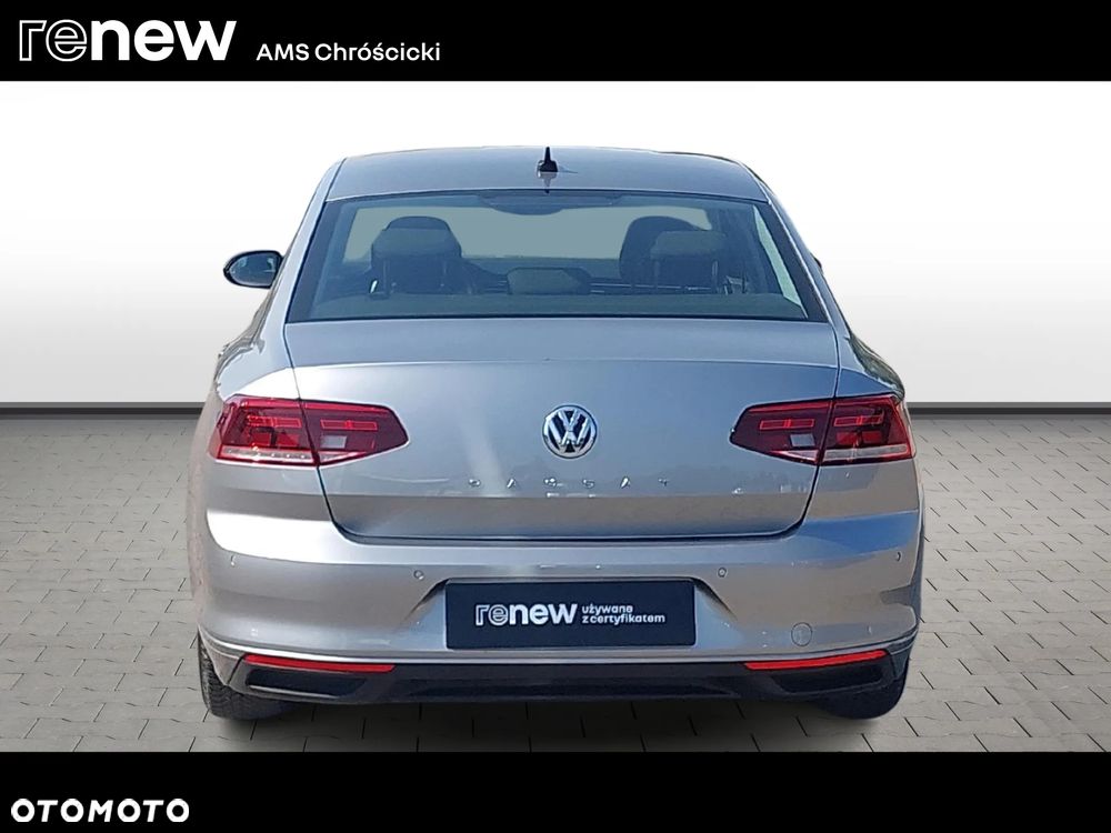 Volkswagen Passat 1.5 TSI EVO Trendline - 4