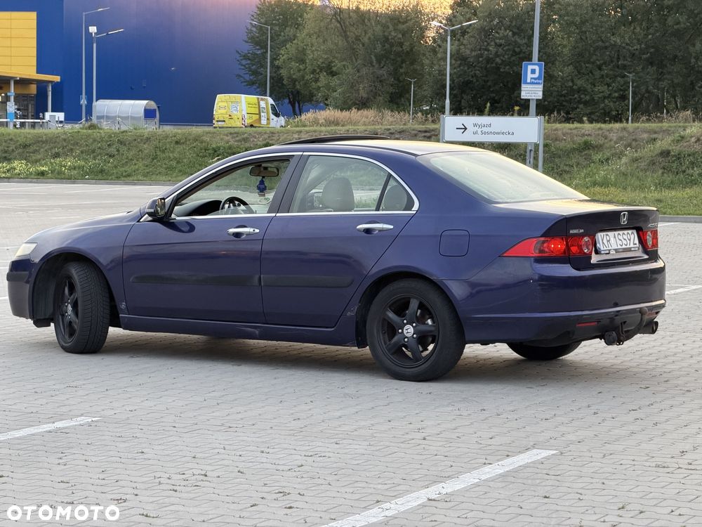 Honda Accord 2005 photo 4