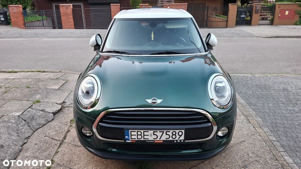 MINI Cooper Standard - 16