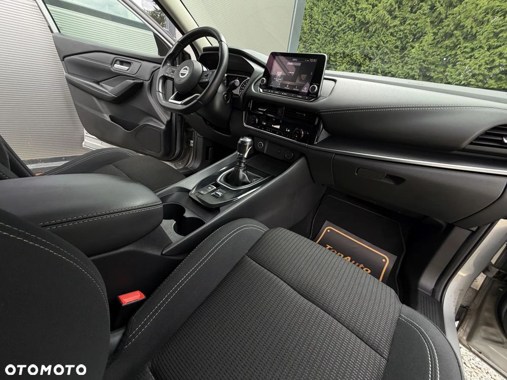 Nissan Qashqai 1.3 DIG-T N-Connecta - 15