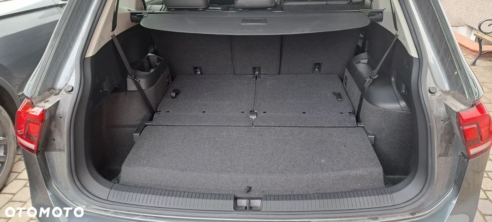Volkswagen Tiguan - 12
