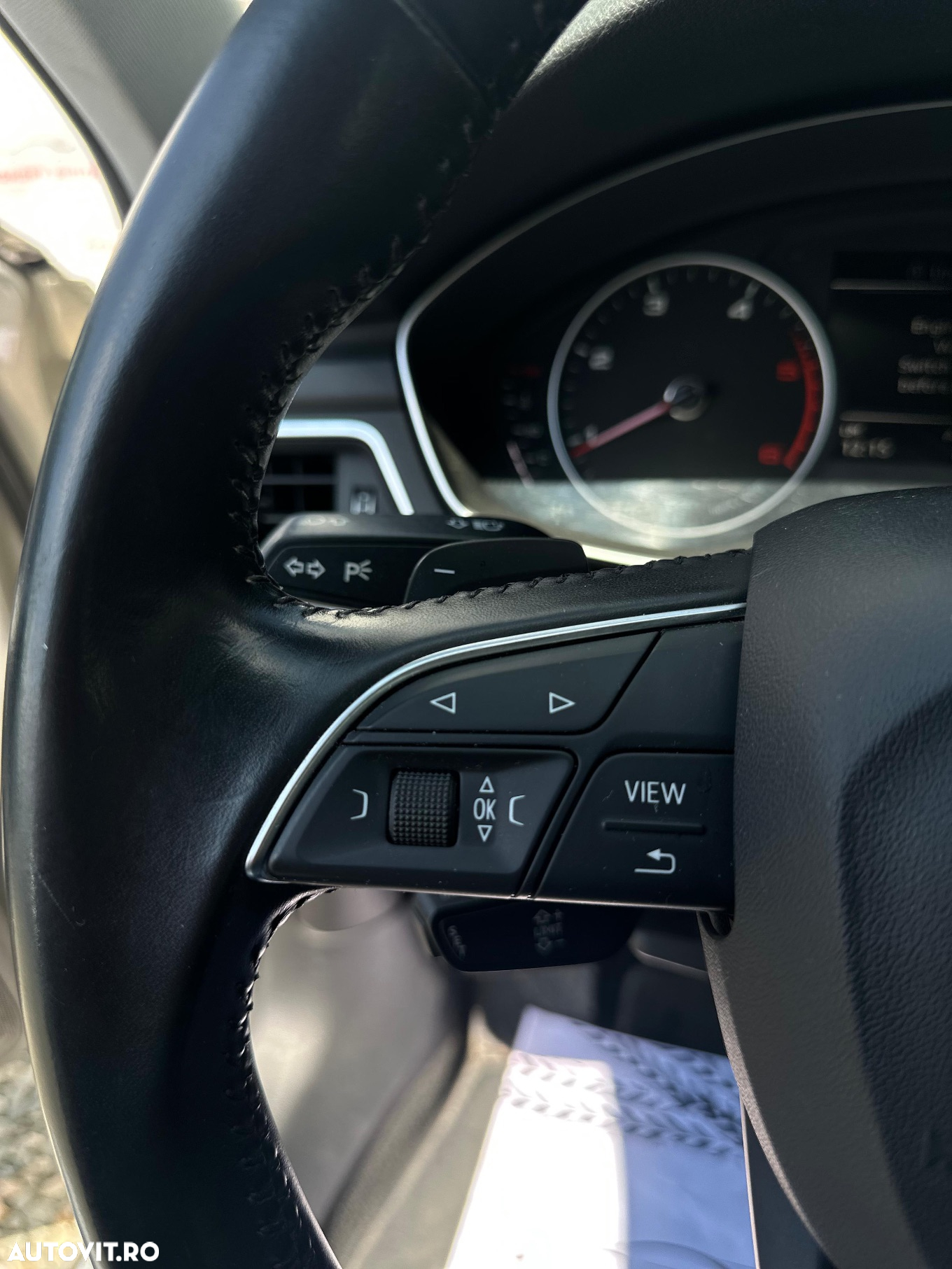 Audi A4 Avant 2.0 TDI quattro S tronic - 29