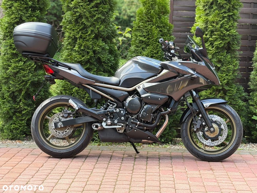Yamaha XJ - 3