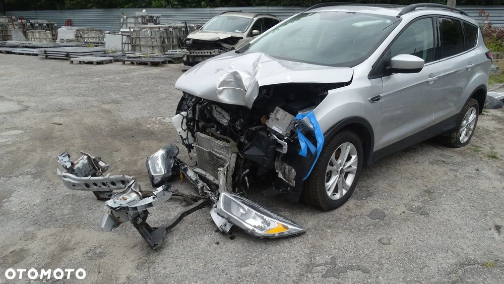 Ford Kuga 1.5 EcoBoost AWD ST-Line ASS - 3