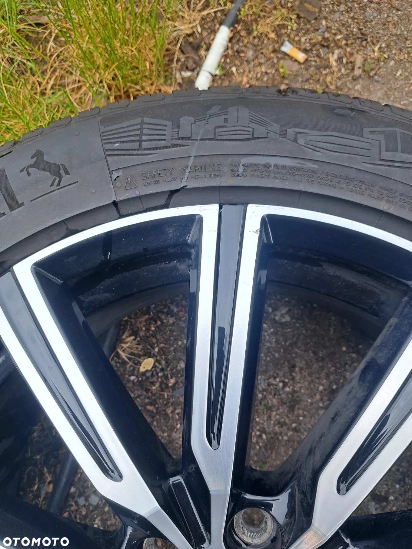 Felga z oponą Volvo XC-60 II 19 Cali 7.5Jx19H2 ET 50.5 31423852 235/55R19 105V XL Continental AllSeasonContact DOT 4022 2022 Rok - 4