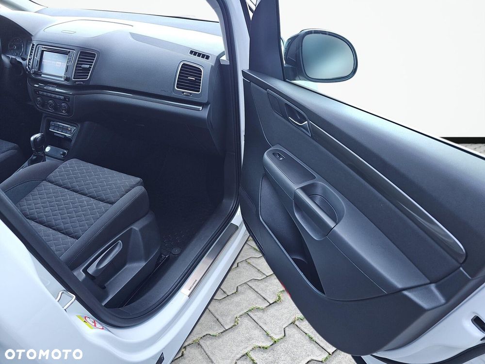 Volkswagen Sharan - 40