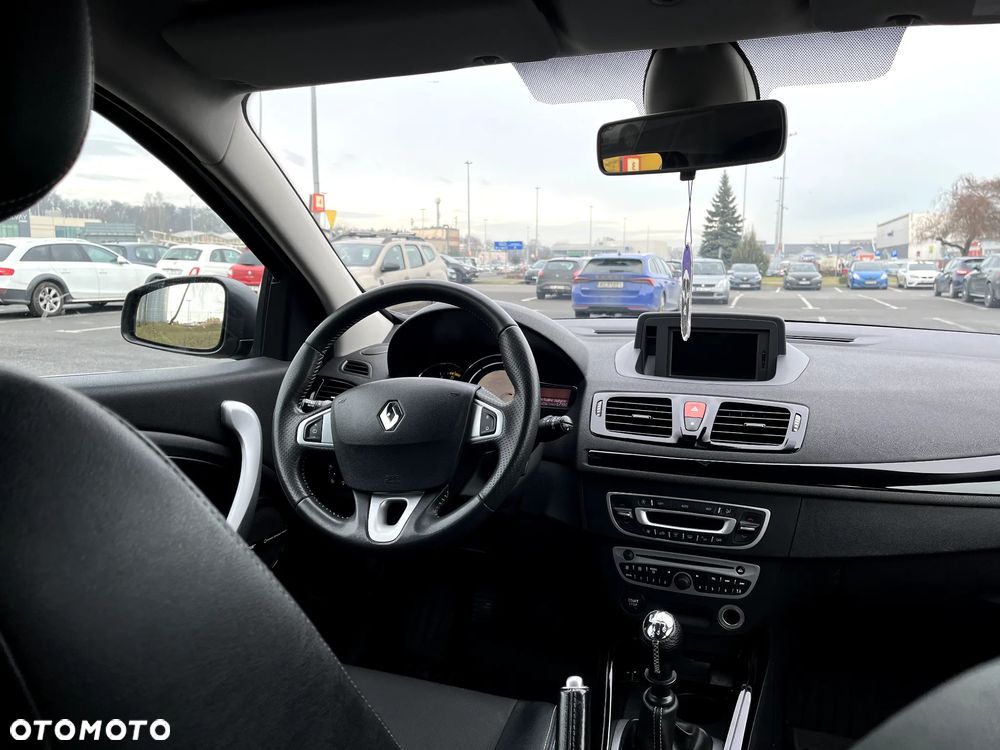 Renault Megane dCi 130 FAP BOSE Edition - 24