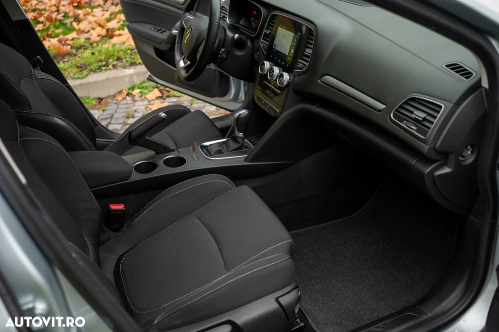 Renault Megane BLUE dCi 115 EDC Techno - 25