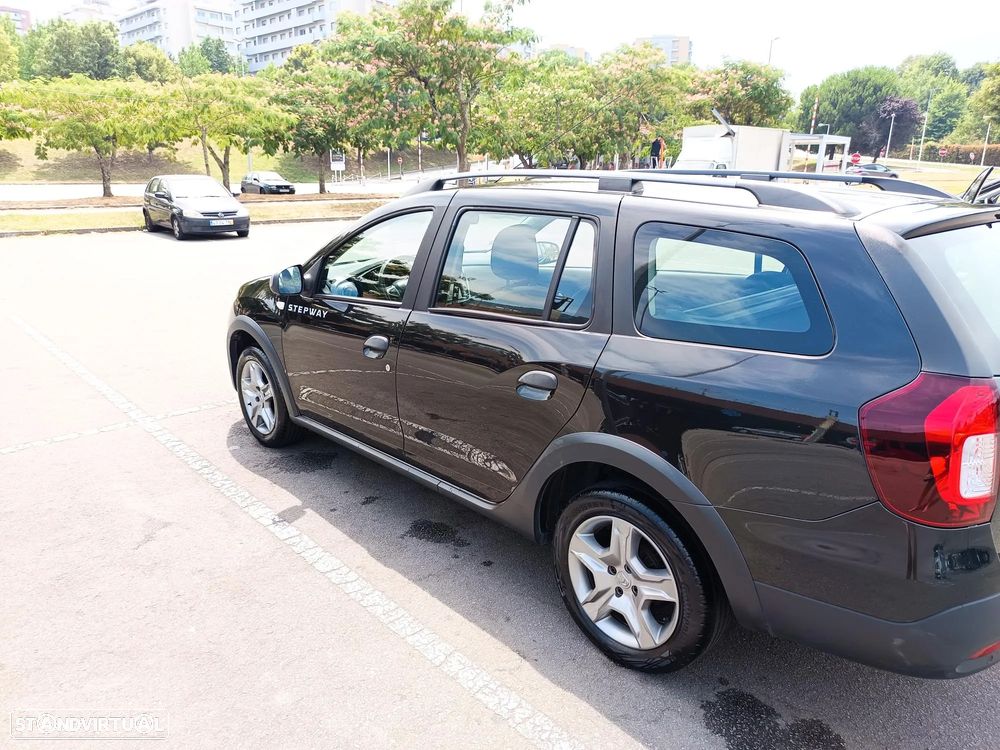Dacia Logan MCV 0.9 TCe Stepway - 11