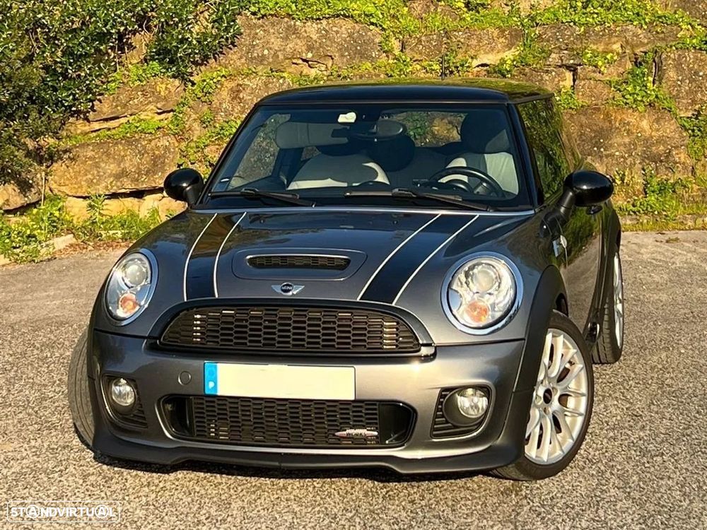 MINI 3 Portas John Cooper Works 153g - 3