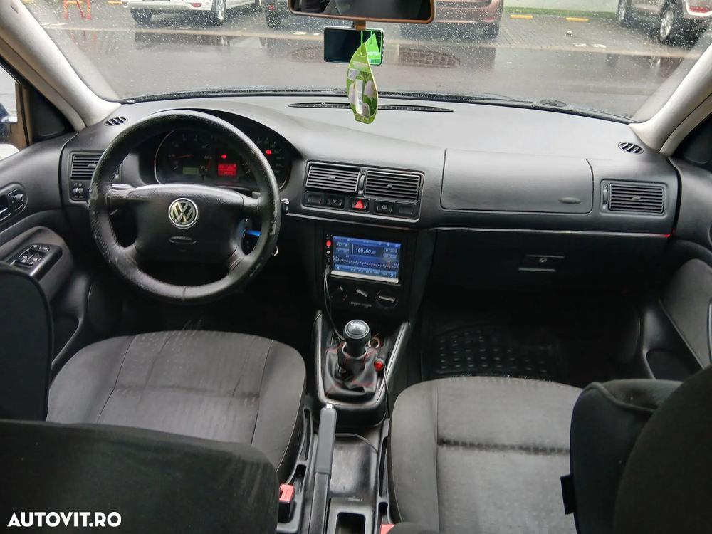 Volkswagen Golf 1.4 - 6
