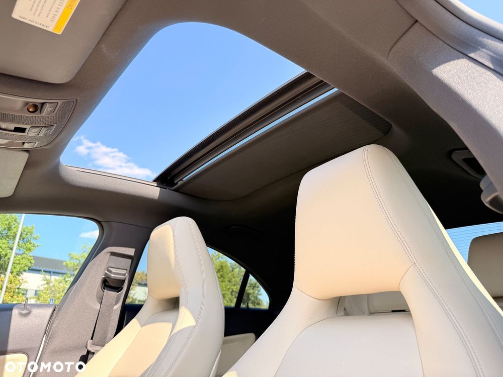 Mercedes-Benz CLA 250 7G-DCT AMG Line - 8