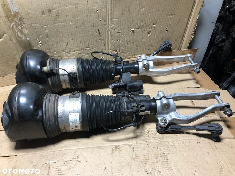 AMORTYZATOR PRZÓD LEWY LUB PRAWY  BMW G30 G11 G12 XD 4X4 7768775 7868775   gwa!! - 1