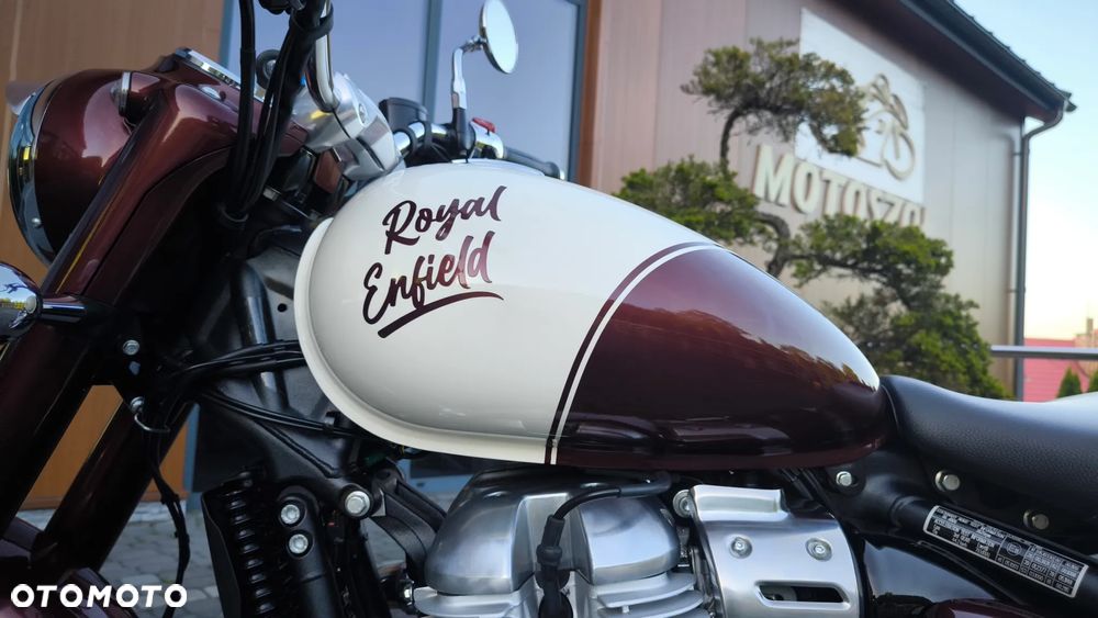 Royal Enfield Classic - 32