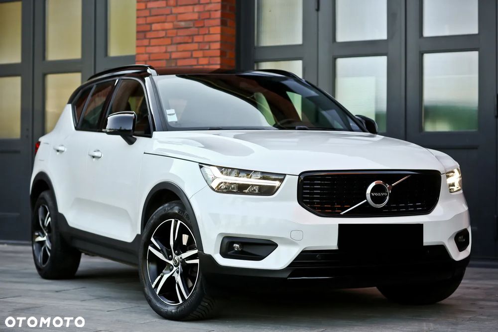 Volvo XC 40 D4 AWD Geartronic R-Design - 5