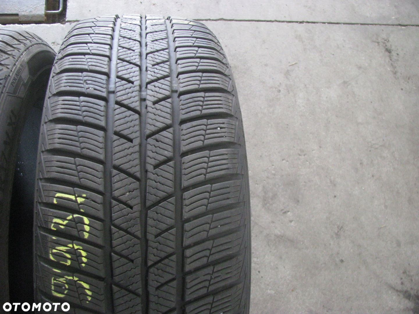 Opona zimowa Barum Polaris 5 215/60R17 100 V rant ochronny, wzmocnienie XL - 2