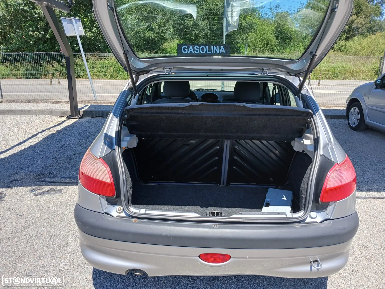 Peugeot 206 1.1 XR - 9