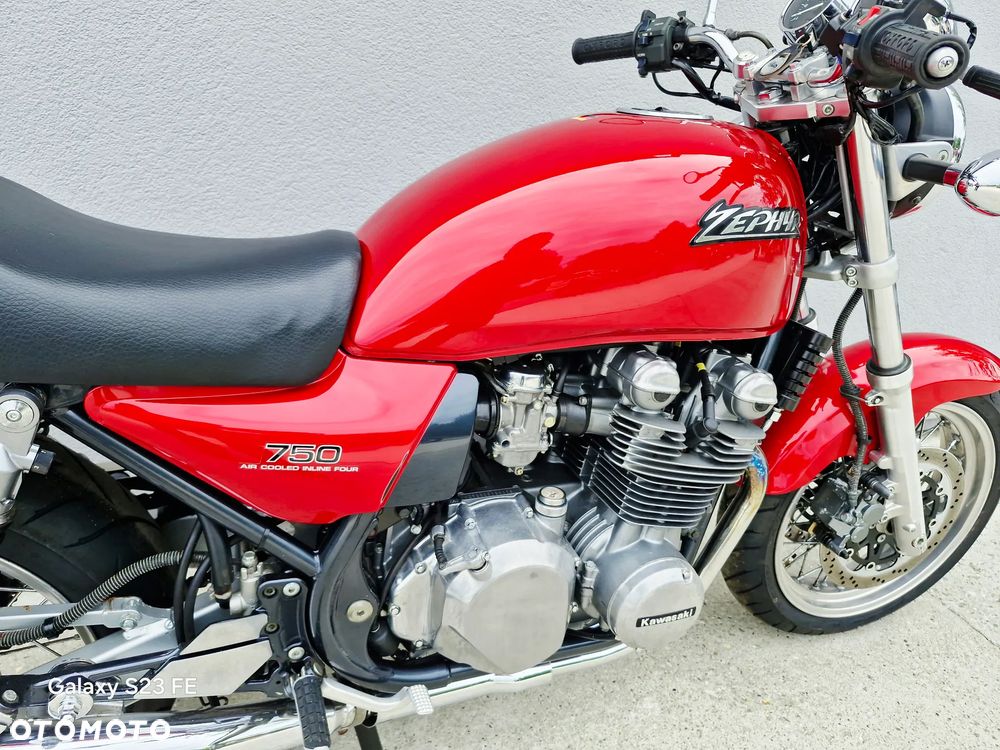 Kawasaki Zephyr - 11