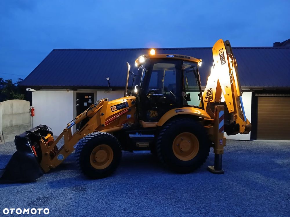 JCB 3CX CONTRACTOR/JOYSTICK/Z Francji - 24