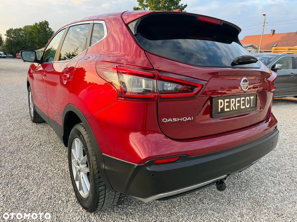 Nissan Qashqai 1.3 DIG-T N-Connecta EU6d - 9