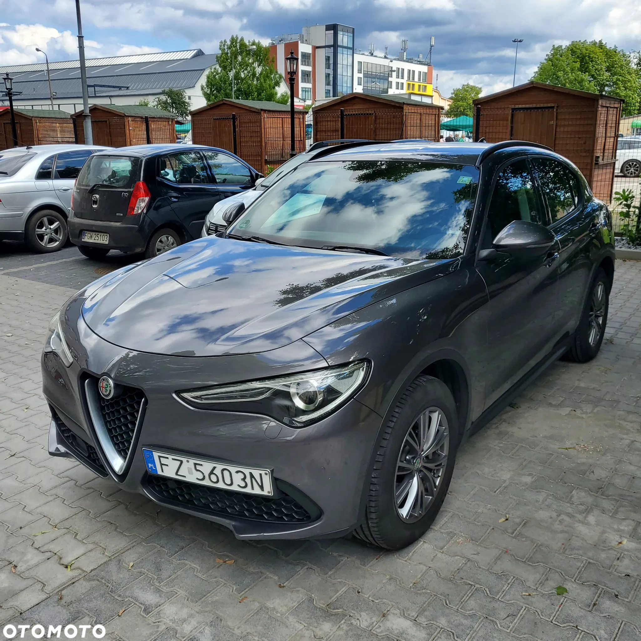 Alfa Romeo Stelvio - 8