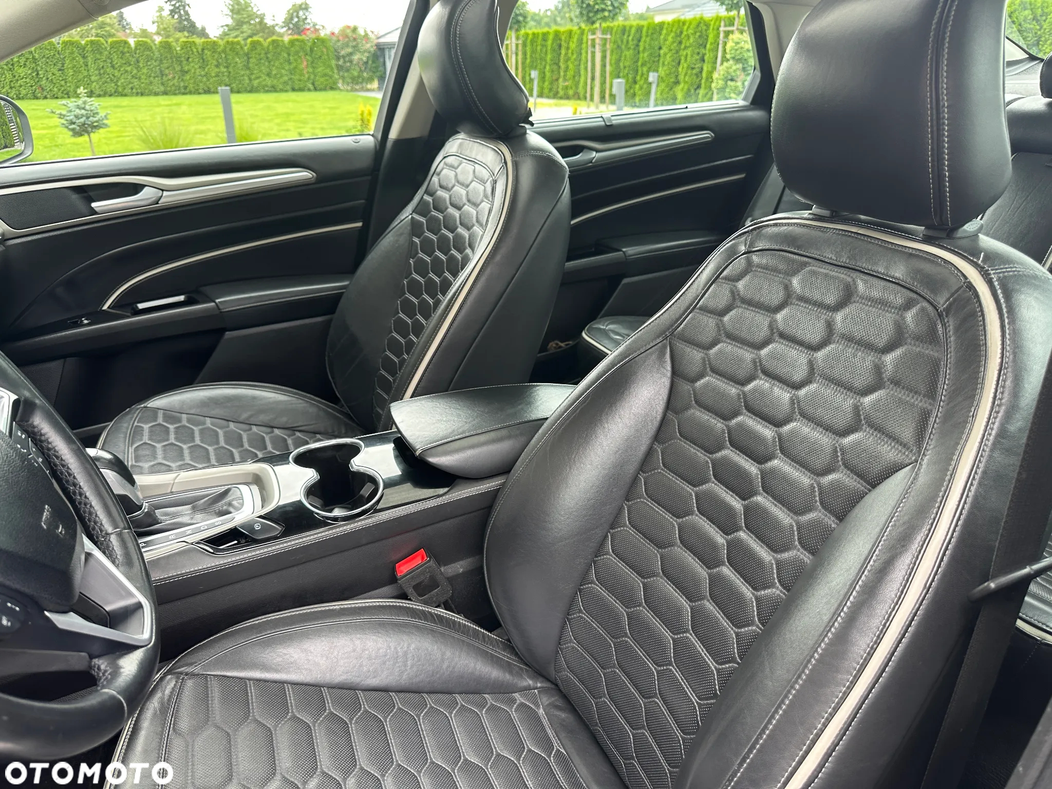 Ford Mondeo Vignale 2.0 TDCi 4WD PowerShift - 14