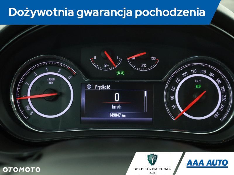 Opel Insignia - 10