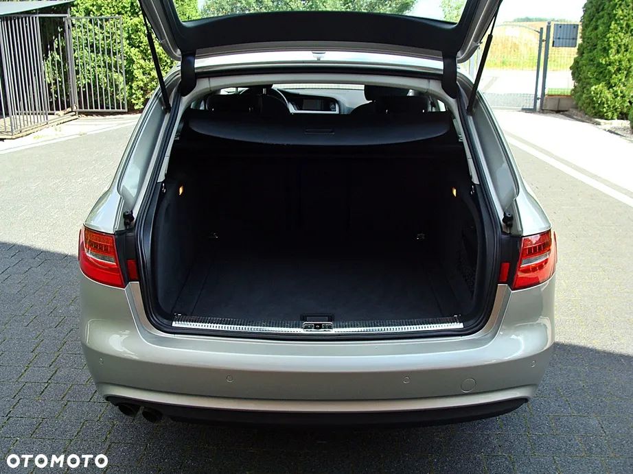 Audi A4 Avant 2.0 TDI DPF quattro S tronic Ambiente - 22