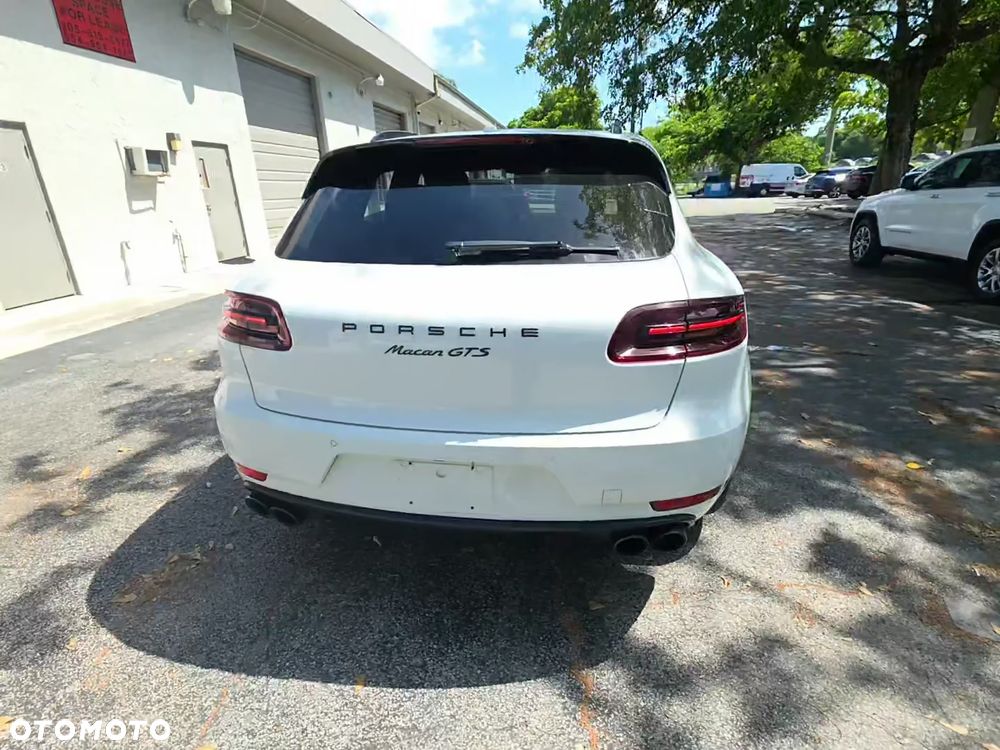 Porsche Macan GTS - 3