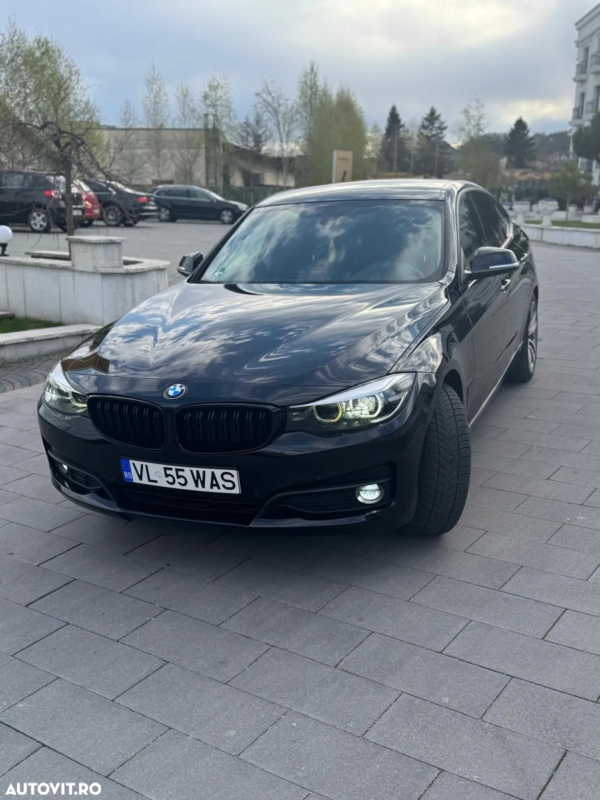 BMW Seria 3 320d GT xDrive AT - 13