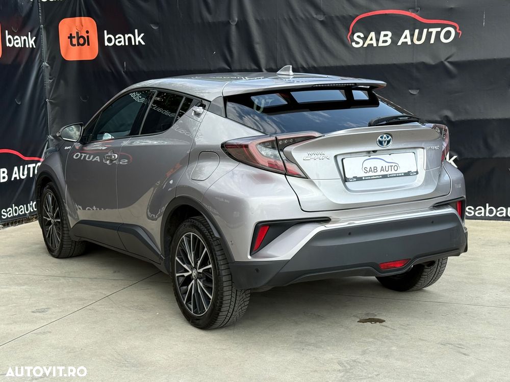 Toyota C-HR - 21