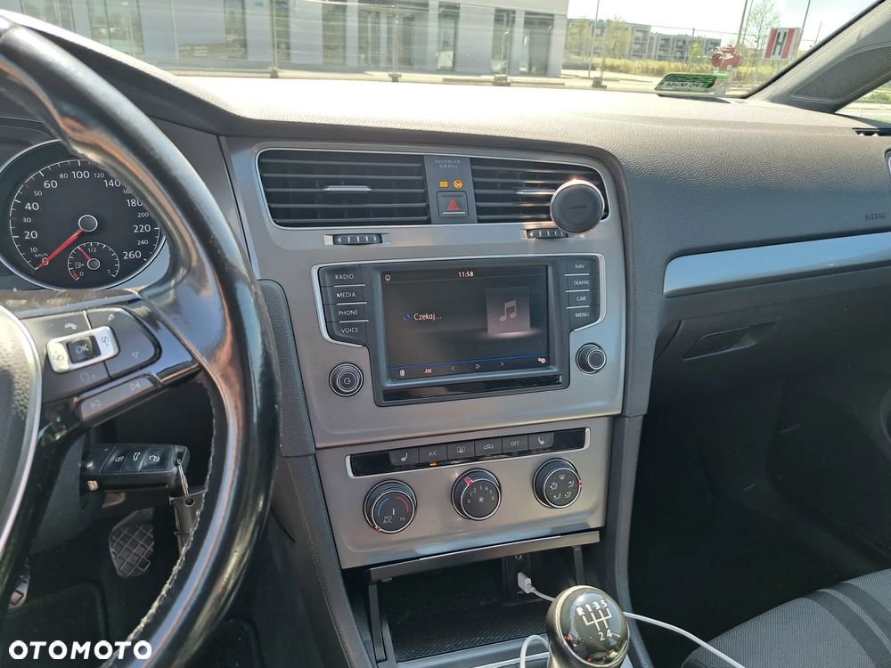 Volkswagen Golf 1.6 TDI BMT Trendline - 9