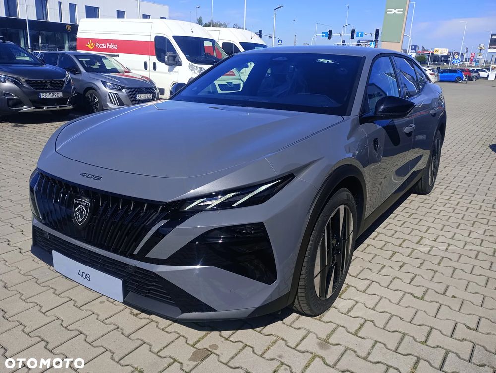 Peugeot 408 - 4