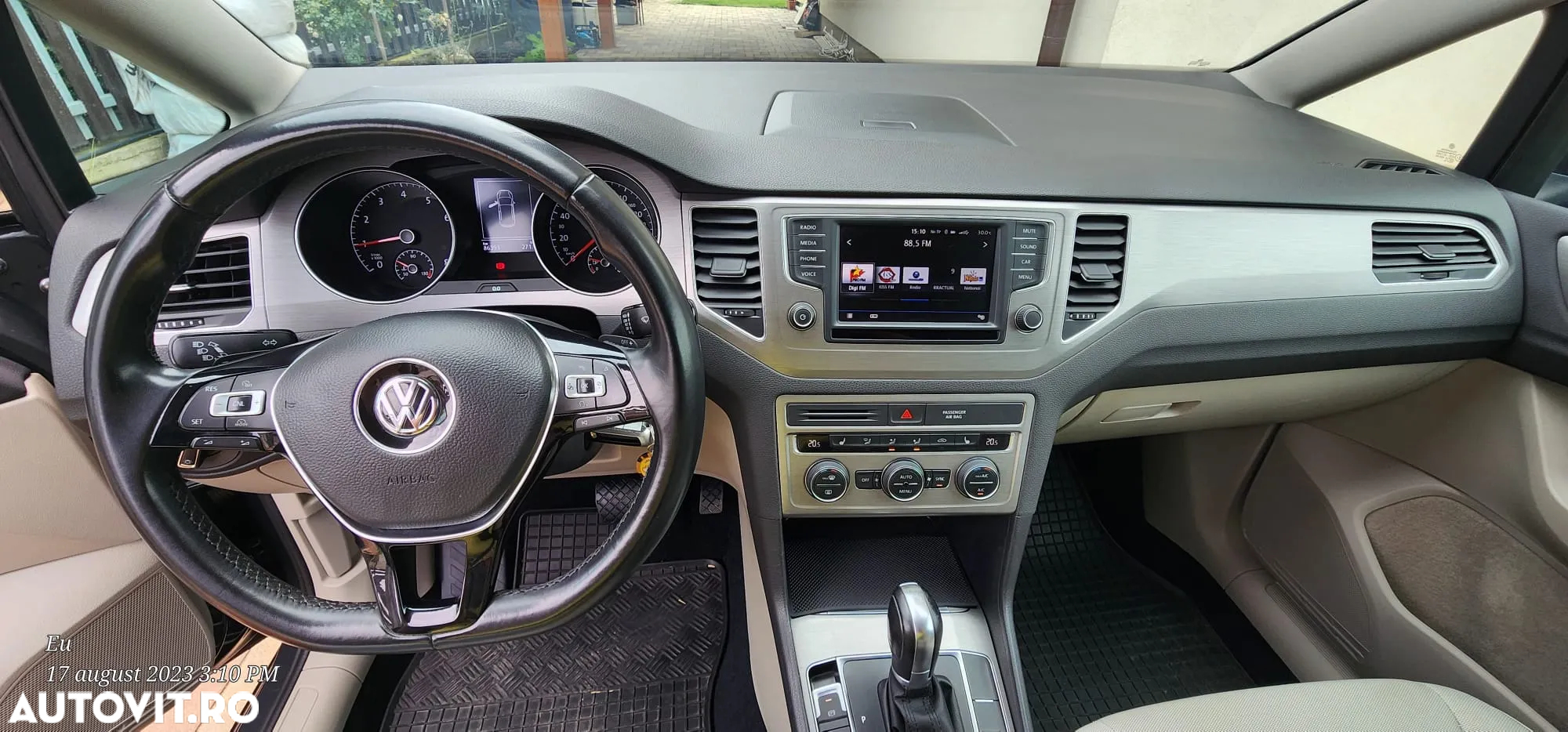 Volkswagen Golf Sportsvan 1.2 TSI BMT DSG Comfortline - 11