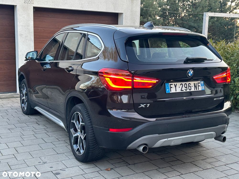 BMW X1 - 1