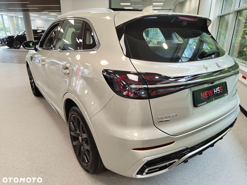 Hongqi HS5 2.0T Executive AWD - 8