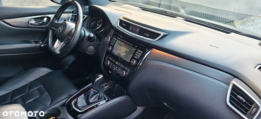 Nissan Qashqai - 14