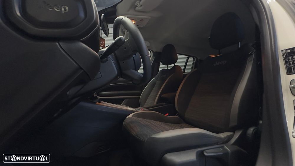 Jeep Avenger Altitude - 11