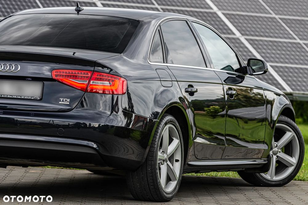 Audi A4 Limousine 2.0 TDI Quattro - 18