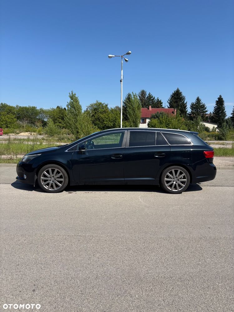 Toyota Avensis 1.8 Sol EU5 - 4