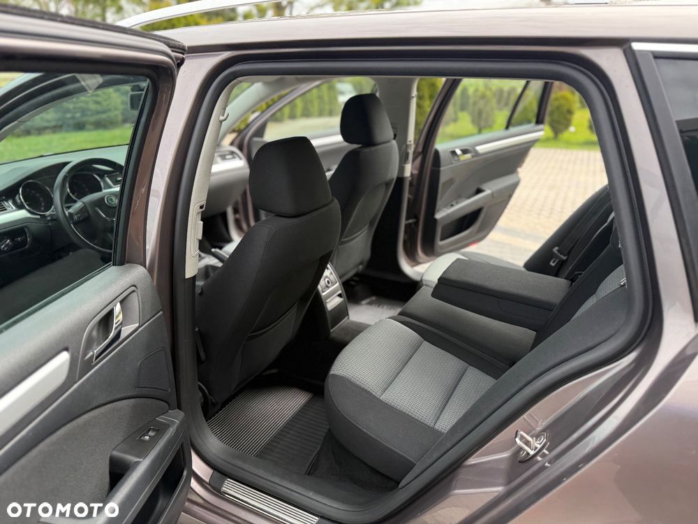 Skoda Superb 2.0 TDI DSG Elegance - 13