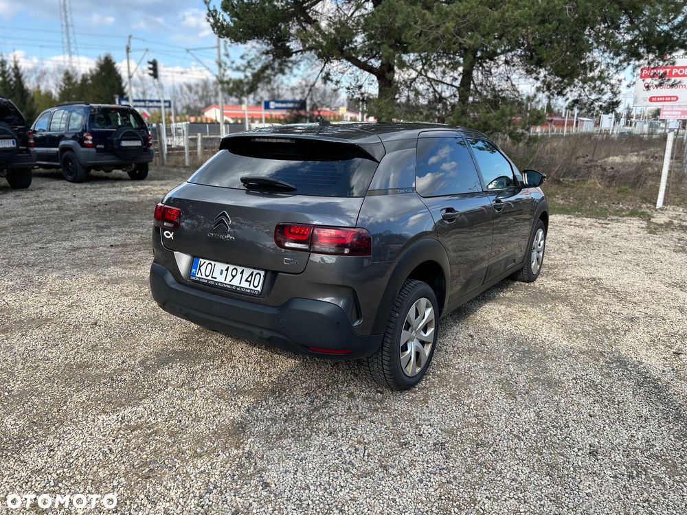 Citroën C4 Cactus 1.2 PureTech GPF Live - 17