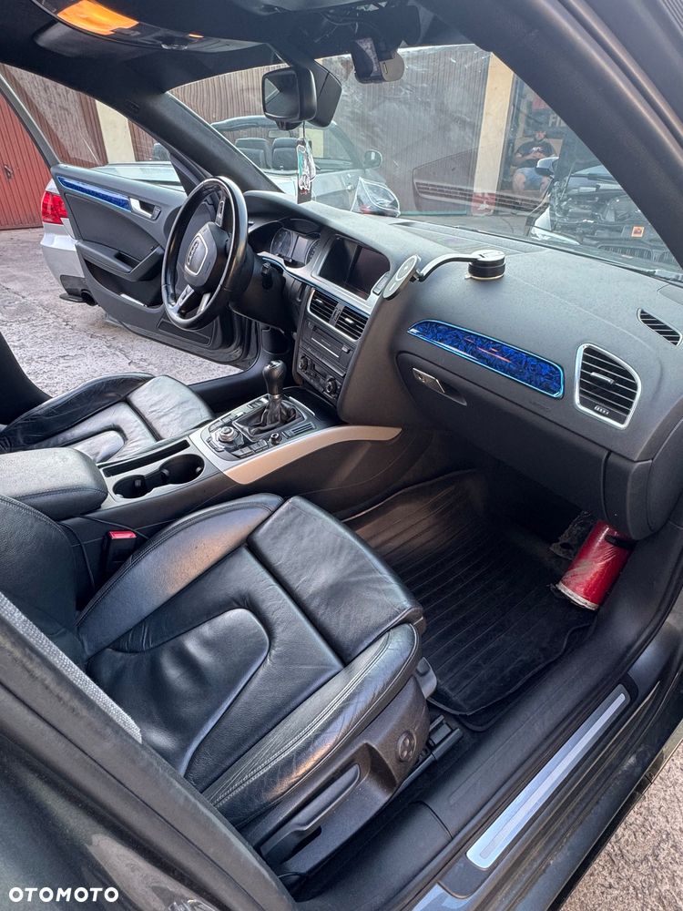 Audi A4 Avant 2.0 TDI - 8