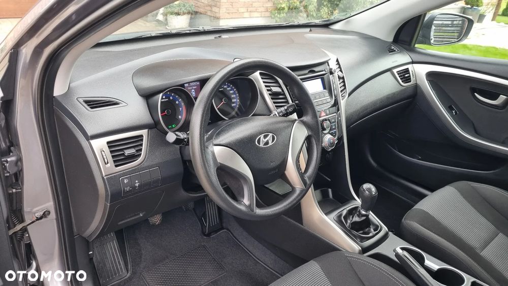 Hyundai i30 1.4 Advantage - 13