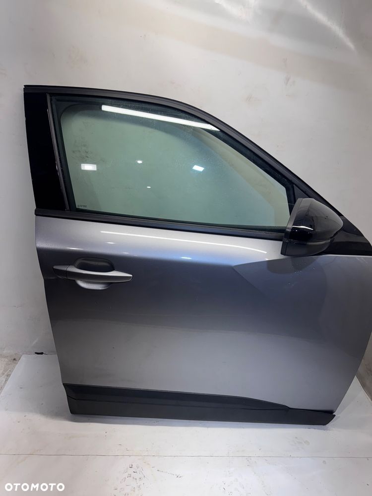 PRAWE PRZEDNIE DRZWI PEUGEOT 2008 - 1