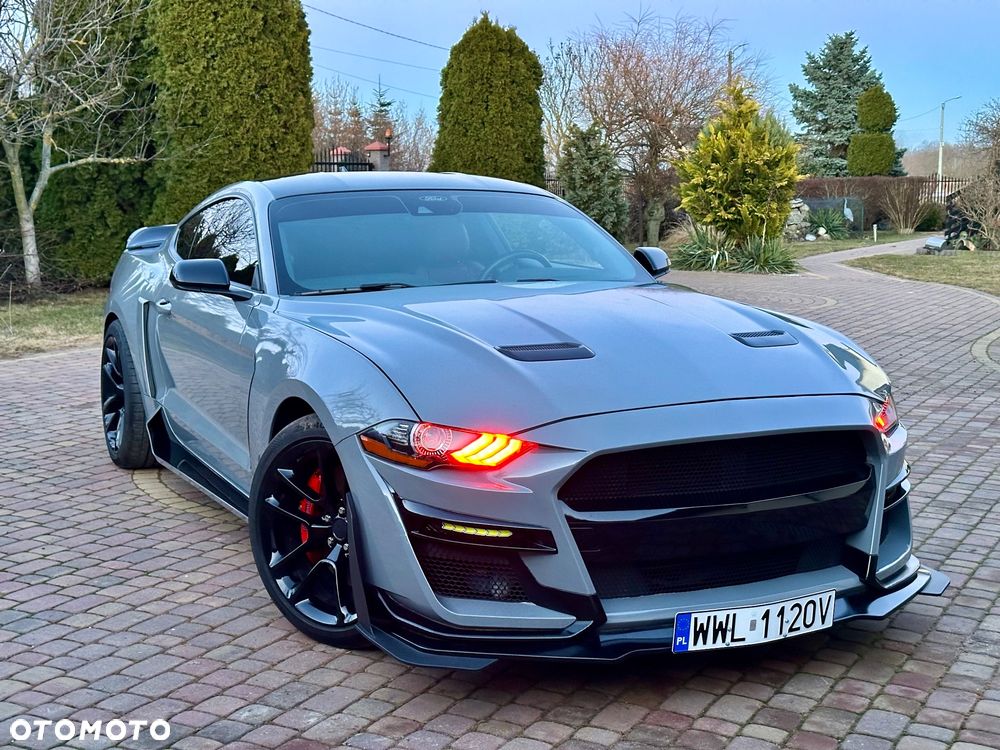 Ford Mustang - 7