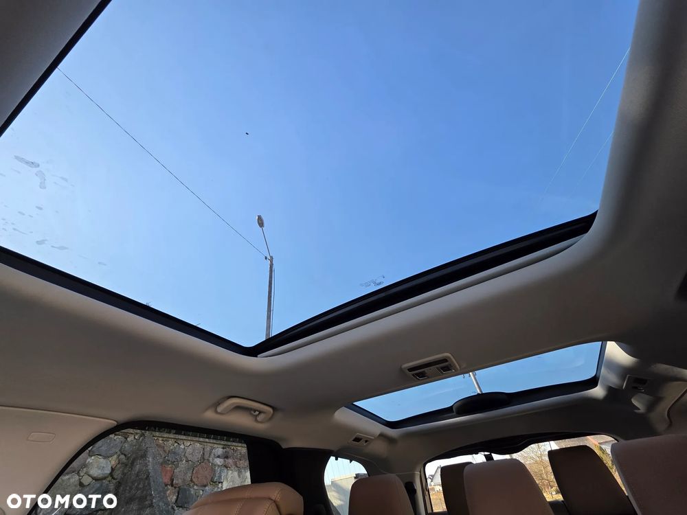 Land Rover Discovery 3.0 D350 mHEV Metropolitan Edition - 21